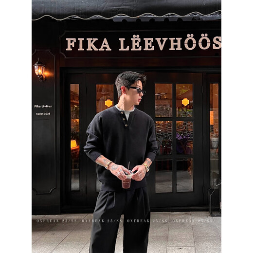 ROAR UTHAUG custom mother-of-pearl buckle old money style fake two-piece Henry collar sweater for men autumn and winter warm sweater black S