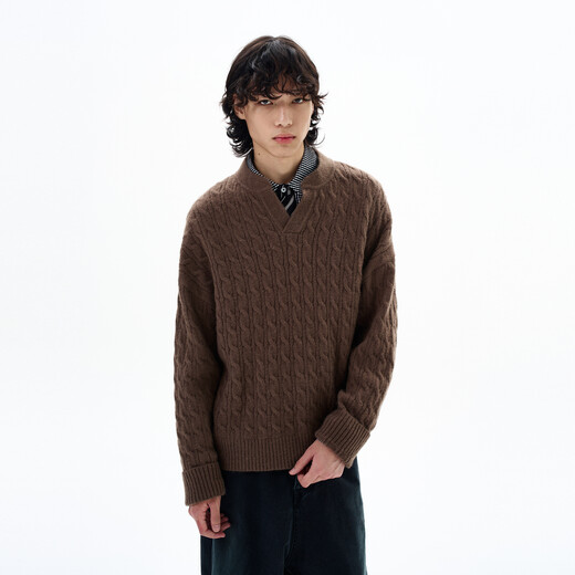 Ouro's shop Autumn and winter American retro high-end cable pattern V-neck sweater for men old money style Henry collar sweater dark khaki M