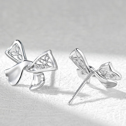 Meluxe soft light butterfly PT950 platinum earrings ribbon bow hollow earrings birthday gift about 3.41g/pair
