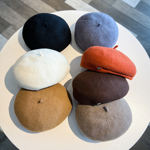 Xiaohong calligraphy style retro beret women's autumn and winter woolen bud hat Korean style stereotyped design spring and summer black one size M (5658cm)