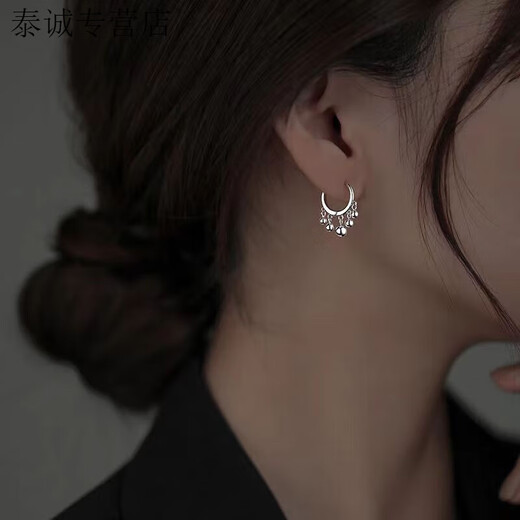 KZD999 sterling silver pure silver earrings for women, niche ear rings, temperament, anti-allergic, light luxury pure silver earrings, earrings, same style, 4.58g (sterling silver pair), same style