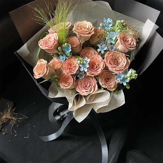 Flower delivery in the same city. Cappuccino rose bouquet. Birthday gift. Flowers for girlfriend, best friend and boyfriend. Flower delivery from flower shop. Date with you | 11 cappuccino roses and blue star flowers mixed and matched.