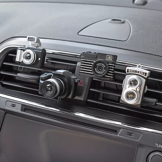 Yusenyi Car Perfume Ornaments Creative Imitation Retro Camera Car Air Conditioning Vent Women's Aromatherapy Car Interior Supplies Canon Camera Air Vent Clip 1g