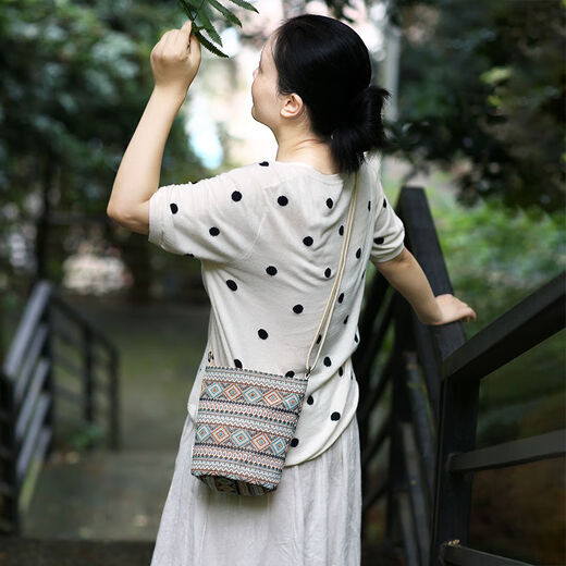 Ethnic style small cloth bag mobile phone small shoulder bag walking crossbody small bag small bucket bag sense of niche literature XK240719 round bucket small crossbody-checkered-dark blue