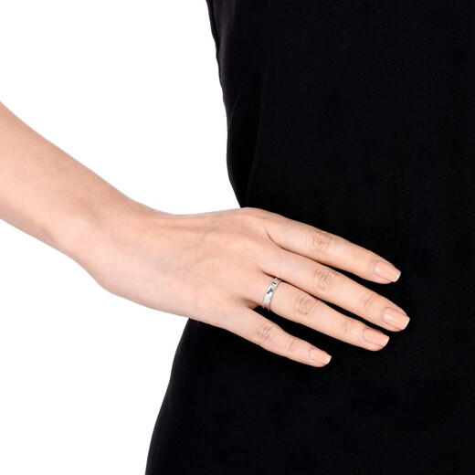 Chow Sang Sang Pt950 platinum ring platinum wedding ring pair ring plain ring 82746R priced 20 rings - 6.01 grams (including labor cost 420 yuan)