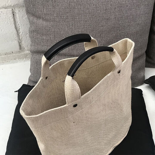 Fantasy commuter lunch box bag for women working bucket bag ins student tutoring portable canvas bag temperament hand-carrying ladies bag square style beige (magnetic buckle at the bag mouth + inner zipper patch pocket)