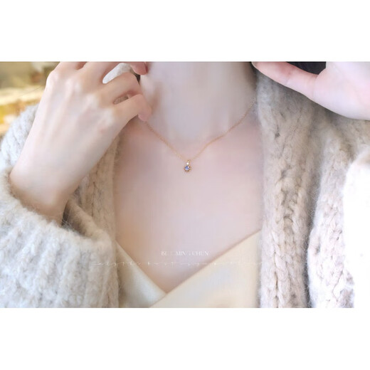 Fat Donglai's same model of tanzanite 24 years new style gentle and smart quadrilateral sapphire in stock