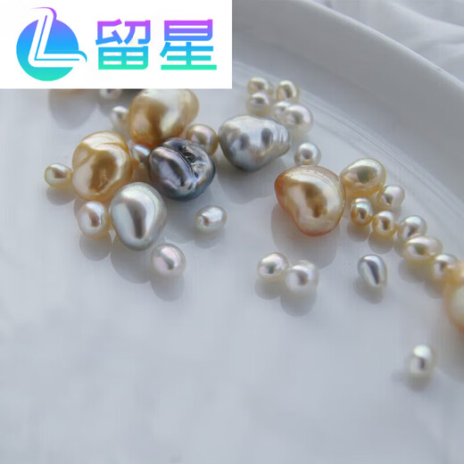 Liuxing high-end quality seawater South Sea pearls seedless gold beads and white beads special-shaped Hong Kong and Macao light luxury silver blue keshi/g
