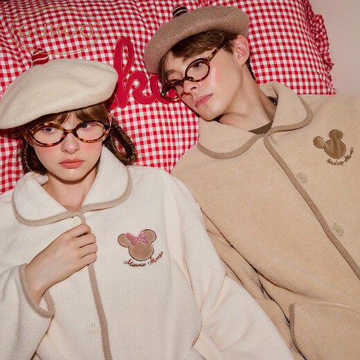 Gukoo Couple Pajamas Winter Disney Co-branded New Lapel Warm Simple Ladies Home Clothes Set Men's Pajamas D Milky White Women's Suit S