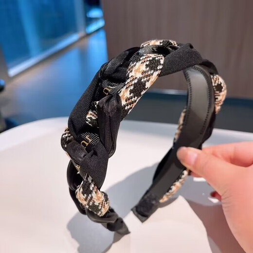 Maillard Hairband Women's 2024 High Skull Pressure Hair Bundle Wide-Border Hairpin Headwear High-end and Versatile Outing Black 1 Piece