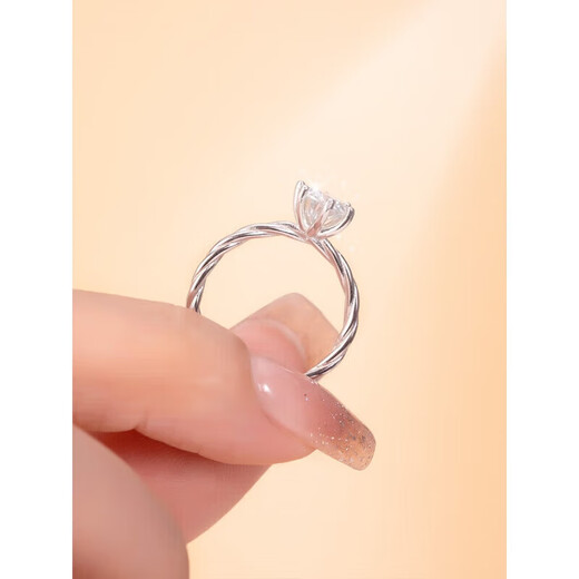 DR moissanite diamond ring for women, classic six-claw platinum wedding proposal ring, niche design, gift for girlfriend on Valentine's Day, 1 carat - Heartbeating Diamond Ring 9