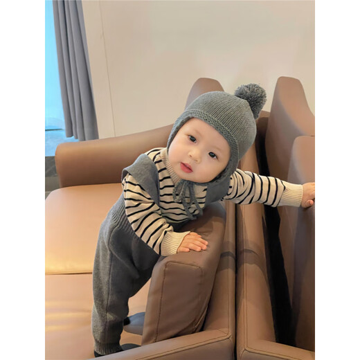 In stock baby spring and autumn knitted overalls, weightlifting pants, Korean children's pants, baby spring wool jumpsuit gray overalls + apricot black striped sweater 66cm