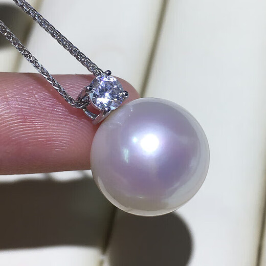 Su Chen's natural Edison pearl pendant, round and bright 18K gold zircon princess, is comparable to Australian white seawater pearls 1112mm