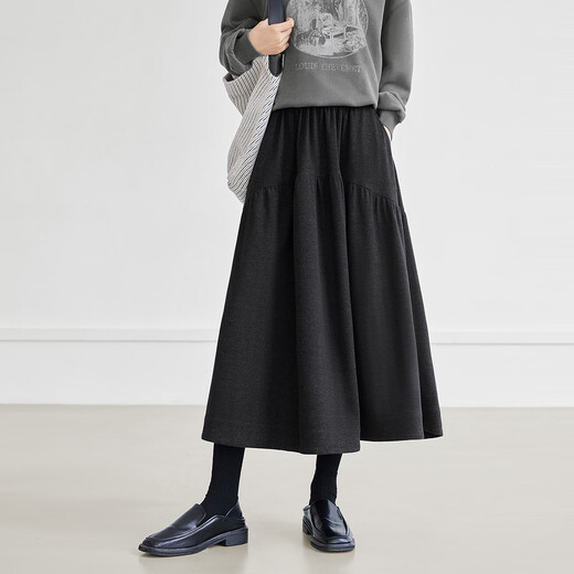 Dialogue (DUIBAI) Simple casual pleated A-line skirt for women 2025 winter new style soft and waxy versatile slim long skirt umbrella skirt quiet black pre-sale shipped 15 days after payment S