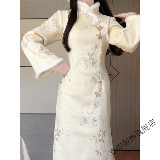 Zhenji Matcha 2025 winter new improved cheongsam embroidered plus velvet J thickened fur collar female model new Chinese style skirt beige cheongsam embroidered velvet thickened S