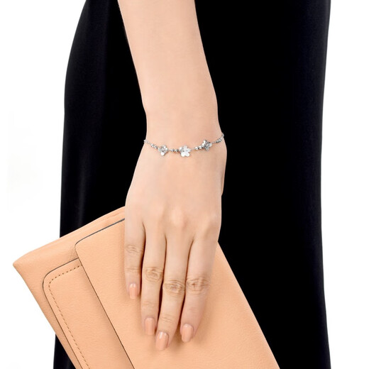 Chow Sang Sang Pt950 platinum flower bracelet platinum bracelet for women 49733B pricing 17 cm