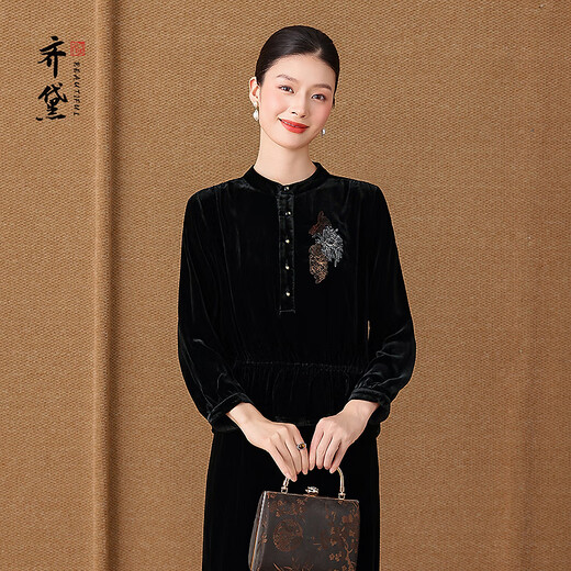 QUEDIT High-End-Marke aus schwarzem Maulbeerseidensamt-Top 2025 Herbst neues langärmeliges besticktes Retro-Shirt Moyun Velvet Shang L Empfohlen 105Jin Jin entspricht innerhalb von 0,5 kg