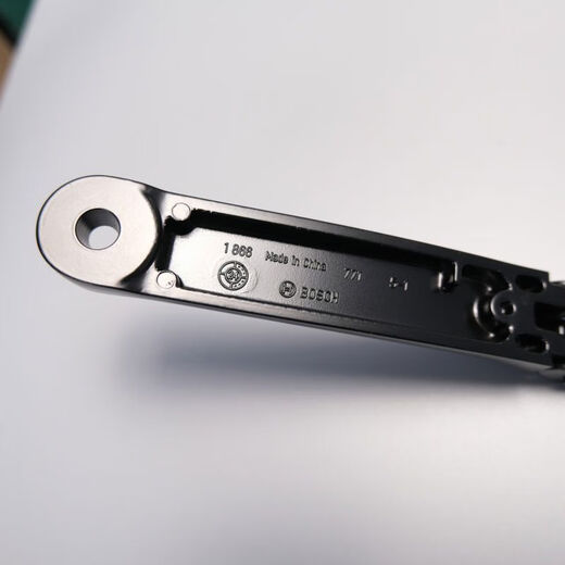 Suitable for Volkswagen Golf Seven High 7 Golf Eight High 8 front wiper arm wiper rocker arm wiper bracket linkage rod main driver