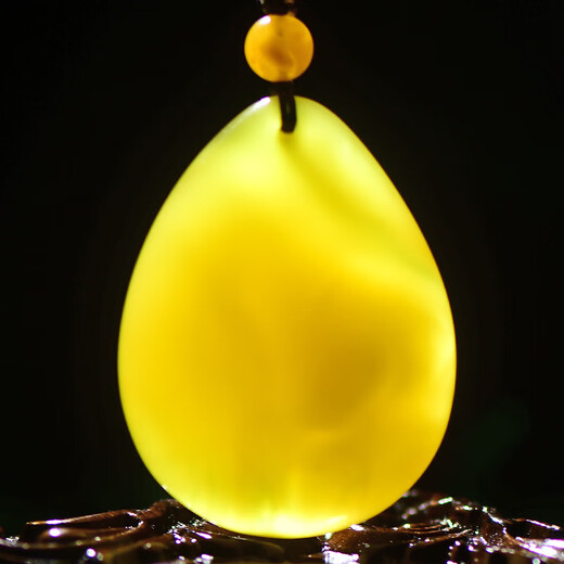 One Thousand Years Jade Chicken Oil Yellow Beeswax Wushi Brand Pendant Men's and Women's Chinese Style Auspicious Water Drop Jade Pendant Holiday Gift Style Six QZM8213i 7.78g