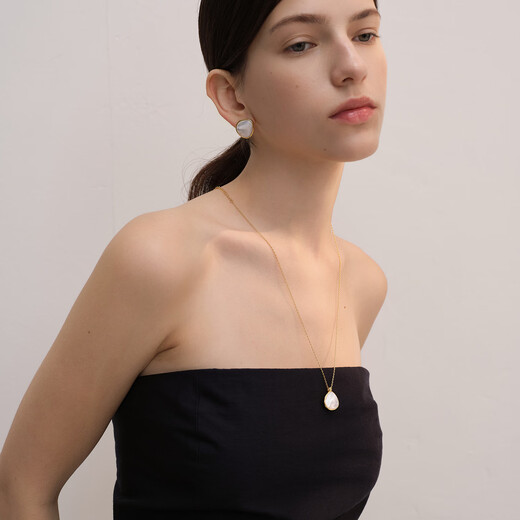 Arsis Liuguang Beiyu Pendant Necklace White Fritillaria Necklace Women's High-end Versatile Temperament Golden Clavicle Chain as a Gift for Your Girlfriend Liuguang Beiyu Necklace (Gold)