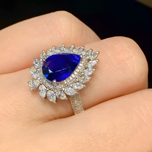 HEEKAIYI Sapphire Ring Female Royal Blue 18k Gold Diamond Ring Chinese Valentine's Day Birthday Gift for Wife and Girlfriend Selected 2.2 Carat/Royal Blue