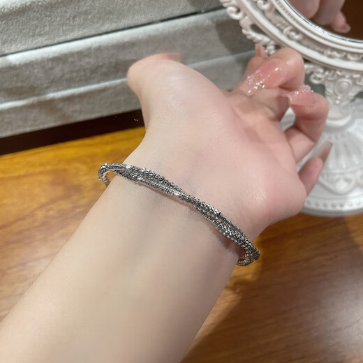 Laofu gold platinum bracelet double-layer twisted gold bead twist bracelet as a gift for your girlfriend as a gift, about 17.85g