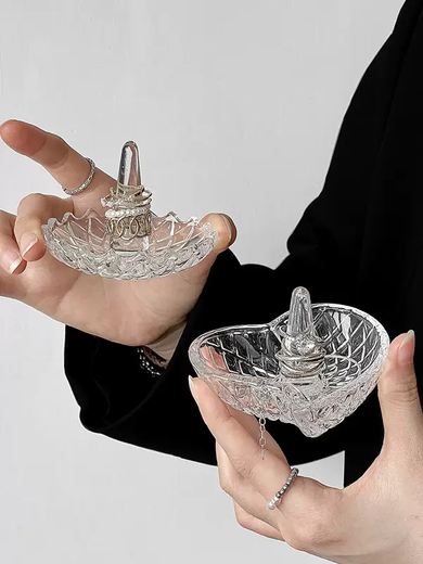 Yusenyi embossed glass ring tray storage dressing table antique decorative jewelry necklace jewelry chain holder jewelry display jewelry holder crooked heart-shaped 1 layer jewelry holder crooked heart-shaped