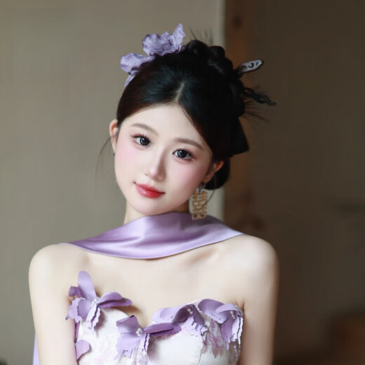 New Chinese style bridal headwear, wedding dress, cheongsam, morning gown, Hanfu hair accessories, purple simulated flower hairpin accessories, three purple flower hairpins