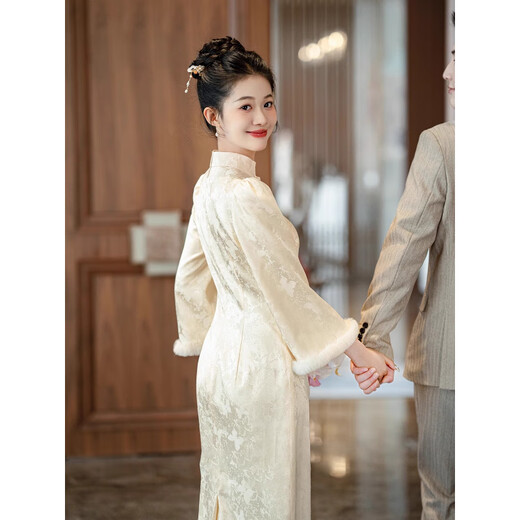 Jialong Mingxiu Plus Velvet Thickened New Chinese Style Cheongsam Autumn and Winter Bridal Dress Tang Suit Beige Velvet XL