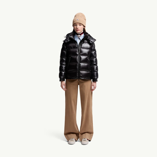 Moncler Maire Women's Hooded Short Down Jacket - Black S (1)