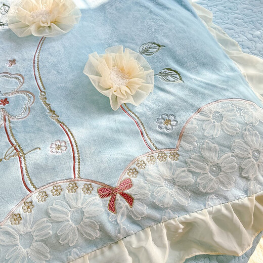 Montmartre princess style winter new style about 11Jin Jin equals 0.5kg heavy milk velvet bed cover four-piece set thickened double-sided velvet bed cover three-piece set Dream Garden--Baby Blue 1.5m bed cover four-piece quilt cover 200*230