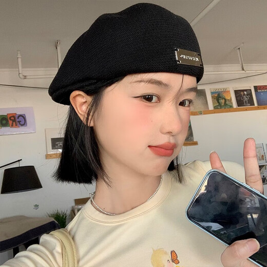 Genuine and handsome fashionable beret for women, breathable, face-showing, small reverse-wearing forward hat for men, Japanese style, large head circumference, black hat, trendy, black metal label, one size fits all (54-60cm)