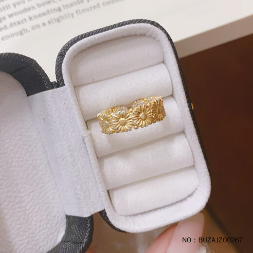 Old temple solid silver ring with gold-plated small daisies and blooming solid silver rose rings as a gift for your girlfriend and wife. Small daisy ring