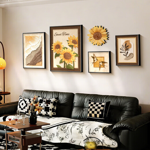 Collection of mid-season antique living room decoration paintings 2025 new sofa background wall hanging paintings French retro sunflower combination mural
