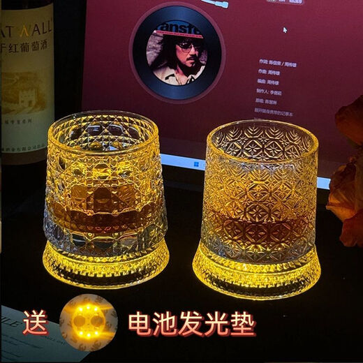 Muke rotating wine glass, free luminous coaster, luminous rotating whiskey glass, rotating decompression foreign wine glass tumbler, Dior pattern-rotating cup, free 1 luminous coaster