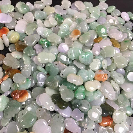 Golden magnolia fragrance pure jade jade old pit a goods ice waxy small money bag water-permeable and cute diy accessories pendant 18*15*4.5 jade money bag