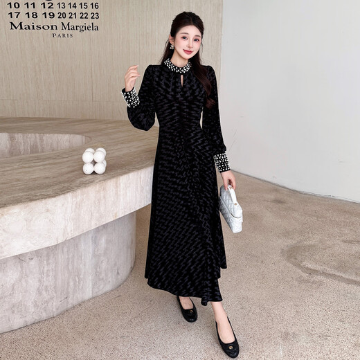 Five orange dresses, new autumn and winter styles, with coats and large beading, Hepburn style black velvet long skirt, black short style L