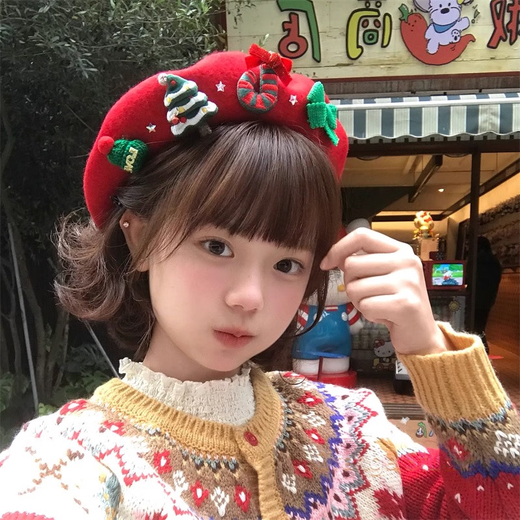 Zhizhou Christmas Hat Winter Female Beret Parent-child Student Warmth 2025 New Sweet Painter Hat Shows Small Face Red Christmas Tree Head Circumference 48-52cm Children's Size One Size