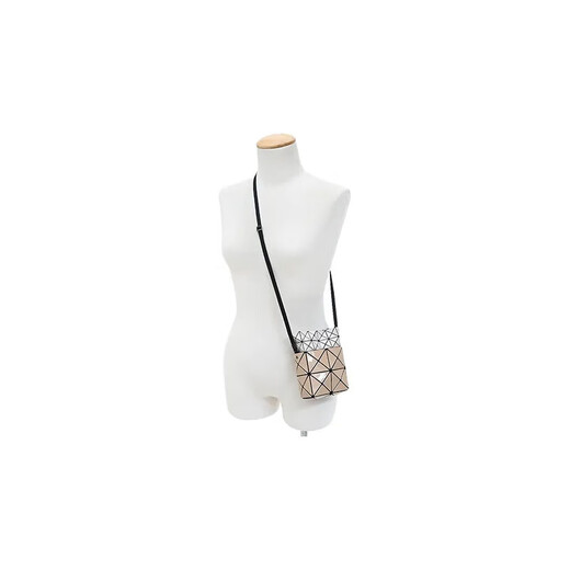 ISSEY MIYAKE Women's Bag Lucent Nest Frauen zweiteiliger Mini One-Shoulder Crossbody Bag [Geschenk] Kamel Beige Ag671 47 47