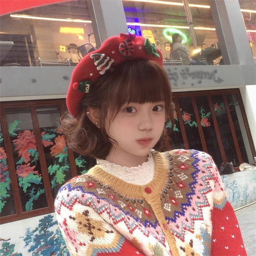 Zhizhou Christmas Hat Winter Female Beret Parent-child Student Warmth 2025 New Sweet Painter Hat Shows Small Face Red Christmas Tree Head Circumference 48-52cm Children's Size One Size