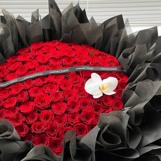 99 red roses bouquet, express delivery of love, proposal, birthday gift to girlfriend, flowers delivered by flower shop in the same city, everything is romantic | 99 red roses with Phalaenopsis bouquet