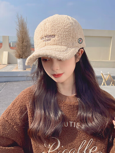 Mengbilin new lamb wool hat for women in autumn and winter, fashionable and versatile plush peaked cap, thickened warm cotton hat, baseball cap, beige, one size fits all, adult one size adjustable