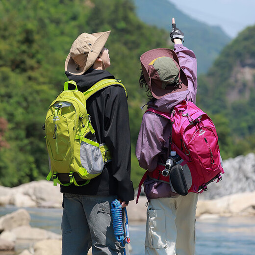 Outdoor mountaineering bag backpack backpack large capacity men and women travel lightweight couple waterproof ultra-light outdoor bag light gray