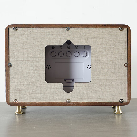 Hense large-screen walnut desk clock living room TV cabinet desktop clock household solid wood light luxury electronic clock HD555 medium size (Bluetooth automatic time setting)