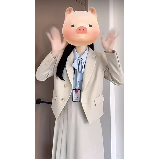 A complete set of outfits for young people to wear for age-reducing college students for commuting to the public education examination, suit, skirt, and professional suit. Black suit + blue shirt (thin straps) + skirt (comes with belt) XS