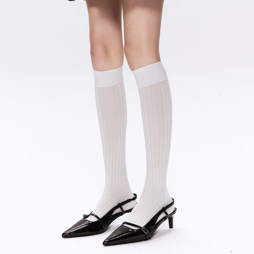 Perfect white Miu vertical stripes slimming pile socks for women, white + light gray + dark gray, one size fits all