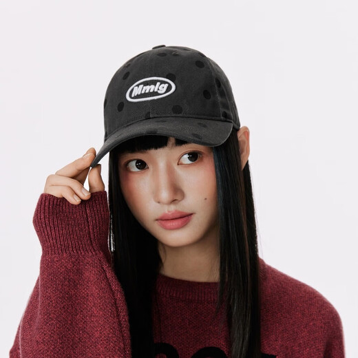 Mmlg Korean classic polka dot baseball cap for women and men 2026 new winter contrast color trendy brand peaked cap couple same style hat bean paste powder one size