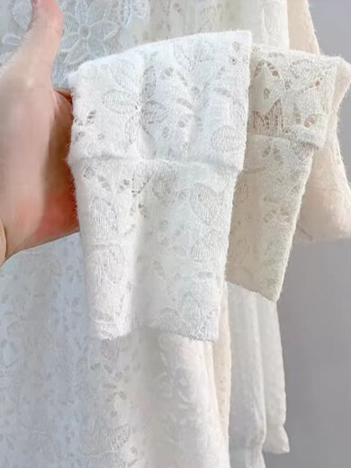 Xiaohongshu's hot style lace stand-up collar and fungus-edged shirt, small fragrant style, slimming, covering the body and reducing age, plus velvet for ladies, white (lining) XL100120Jin Jin is equal to 0.5 kg, one size fits all