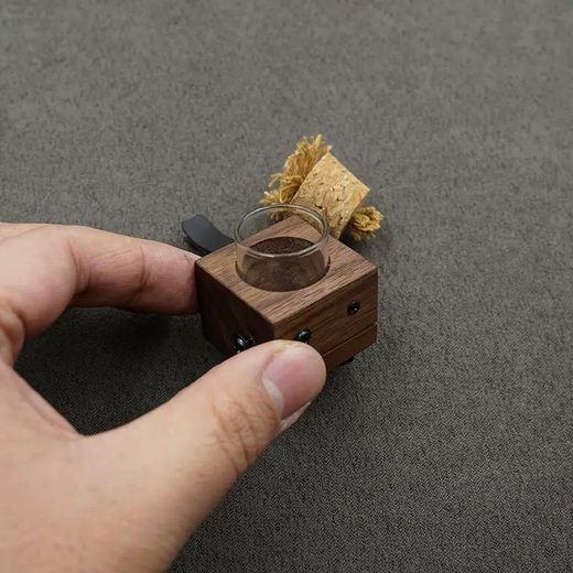 Yusenyi Recyclable Log Car Perfume Bottle Creative Air Outlet Perfume Wooden Car Decorative Aromatherapy Empty Bottle Fragrance Single Empty Bottle-Warm Sage