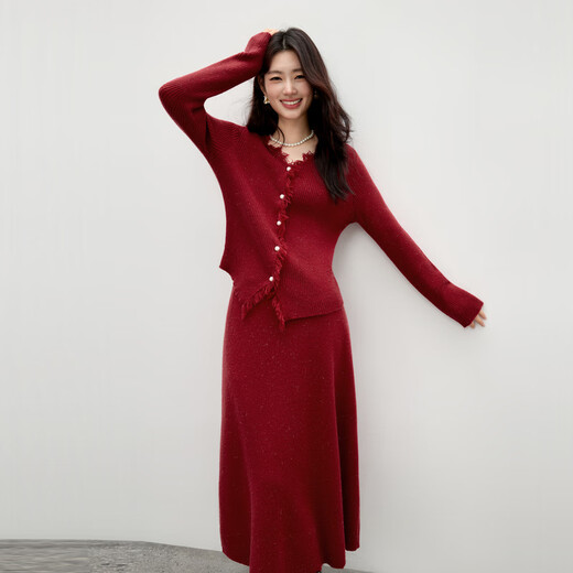 Qiushui Yiren New Year's jersey classic fashion temperament simple two-piece set 2025 atmospheric urban red suit Christmas red deep red L